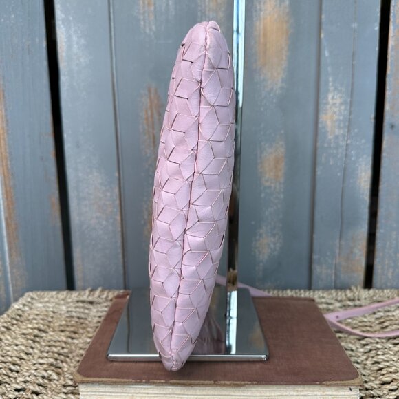 Madewell The Puff Woven Leather Crossbody Bag Subtle Blossom Pink - Picture 6 of 15